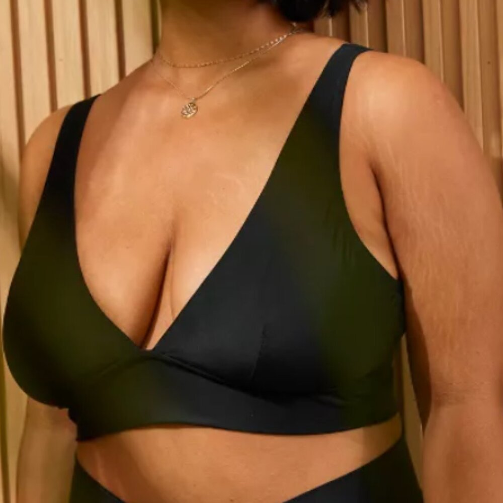 NWT Aerie Plunge Longline Triangle Bikini Top Size Large, Black